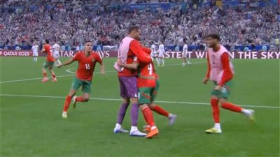 الاحتفال بالهدف الثالث    