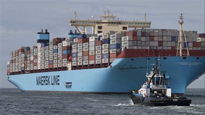 قناة السويس     