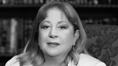 الفنانة سمية الألفي    