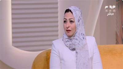 الدكتورة منى خليفة    