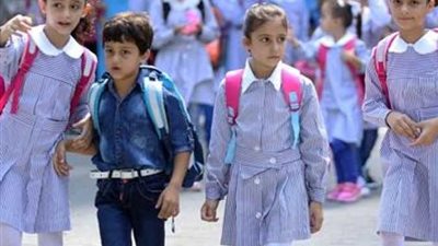 طلاب المدارس     