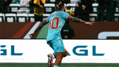 بونجوندا لاعب الكونغو    