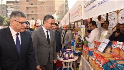 أسواق اليوم الواحد     