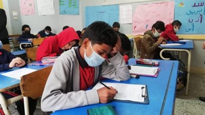 طلاب الصف السادس الابتدائي    