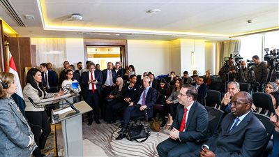 مؤتمر وزيرة التخطيط    