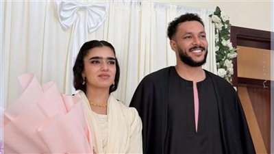 ويجز وزوجته     