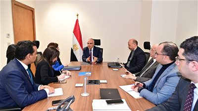 جانب من اللقاء     