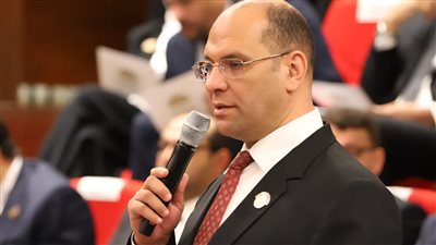 النائب أحمد إدريس     