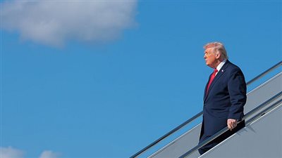 عطل فني يضرب طائرة ترامب    