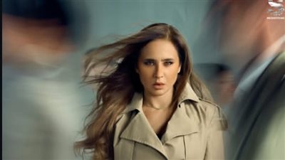 نيللي كريم في علي قد الحب     