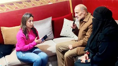 المحررة مع أسرة سيدة زنبن    