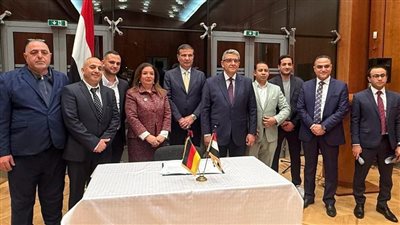 جانب من اللقاء     