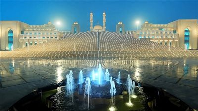 مسجد مصر الكبير في رمضان    