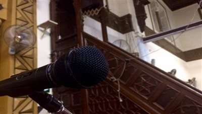 مكبرات الصوت في صلاة الترويح    