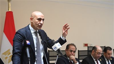 محمد عبداللطيف    