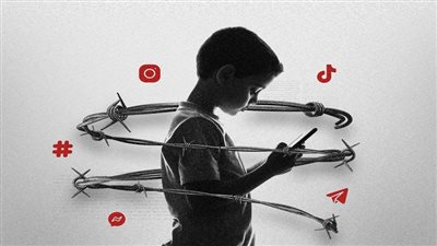 خطر التواصل الاجتماعي على الاطفال     