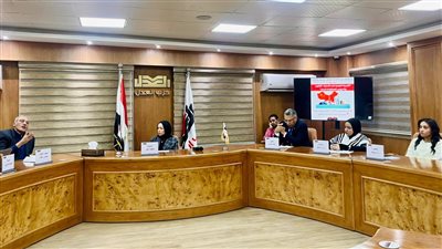 جانب من اللقاء     