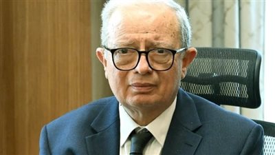 الدكتور حسين عيسى نائب رئيس الوزراء للشؤون الاقتصادية    