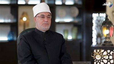 الدكتور نظير عياد    