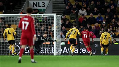 ليفربول وولفرهامبتون     