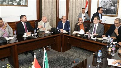 جانب من اللقاء     