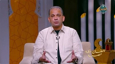 الدكتور عمرو منير    