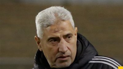 إسلام فتحي مدرب الفريق الأول لكرة القدم بالمقاولون العرب    