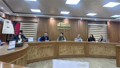 جانب من اللقاء     