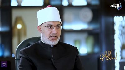 الدكتور نظير عياد    