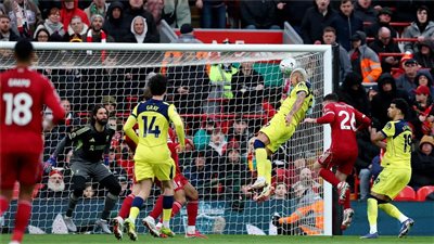 ليفربول وتوتنهام     