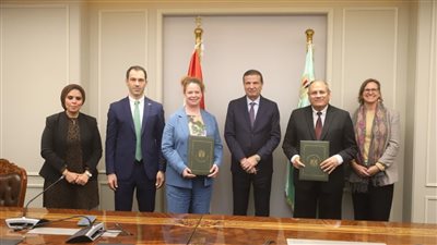 جانب من الحضور     