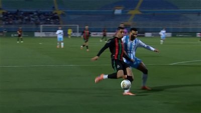 بيراميدز والجيش الملكي     