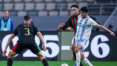 بيراميدز والجيش الملكي    