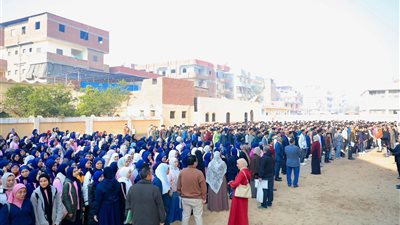 طلاب المدارس    