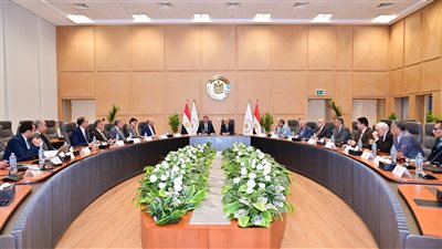 جانب من اللقاء     