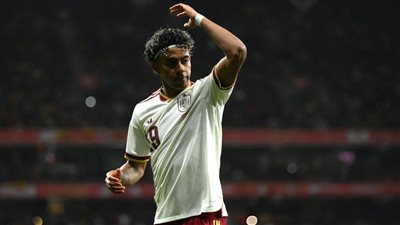 لامين يامال     