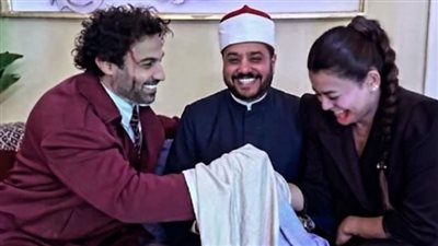 أسماء جلال وأحمد فهمي    