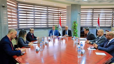 جانب من اللقاء     