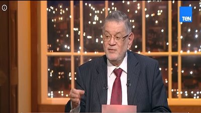  الدكتور ثروت الخرباوي    