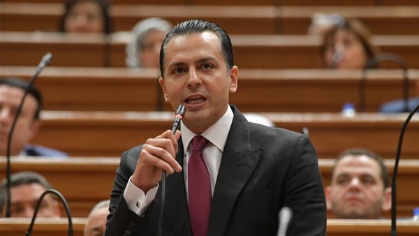 النائب أحمد عبد    