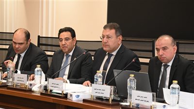 جانب من الاجتماع     