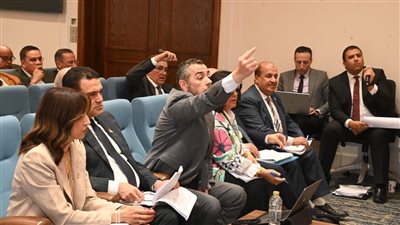 جانب من الاجتماع     