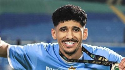 أحمد عاطف قطة     