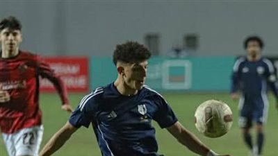 علي محمود لاعب إنبي    