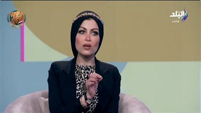 الكاتبة سارة عبد الوهاب    