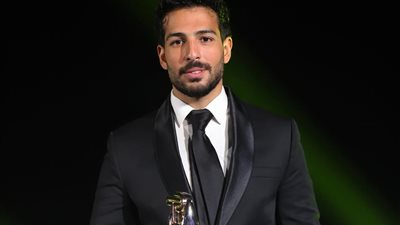 محمود يس     