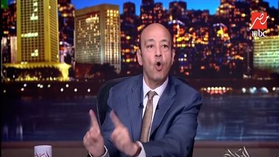 الإعلامي عمرو أديب    