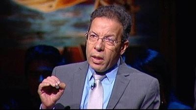 الدكتور أسامة عبد الحي نقيب الأطباء    
