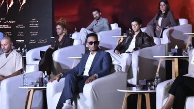 مؤتمر فيلم أسد     