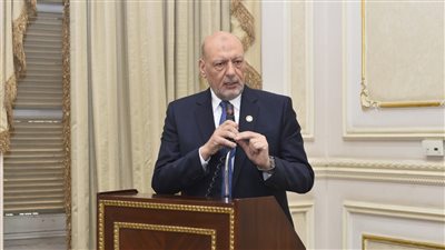 المستشار حسين أبو العطا رئيس حزب المصريين     